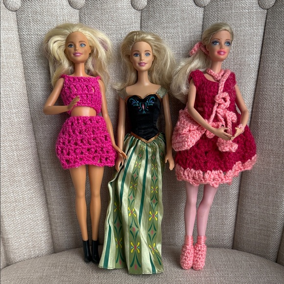 Handcrafted Other - Set of Three Fashion Dolls with Pink and Green Outfits